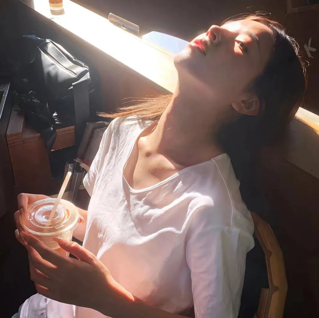 恋爱中的蝎子